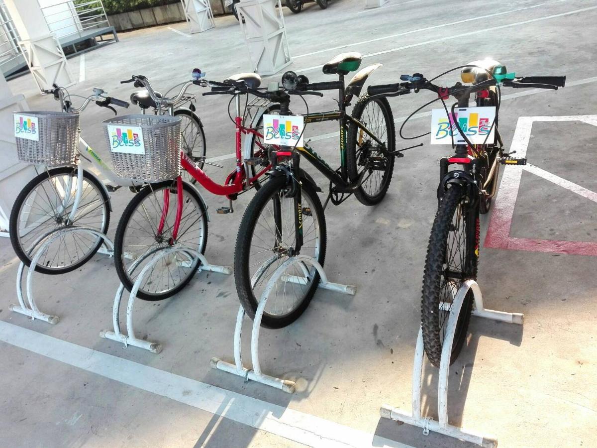 乌汶布利斯酒店 外观 照片